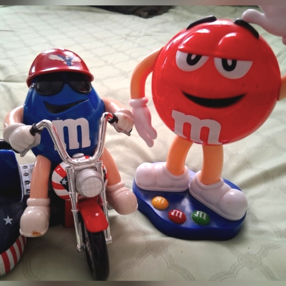 Vintage M&Ms Patriotic Freedom Rider Motorcycle SideCar Candy Dispenser & friend